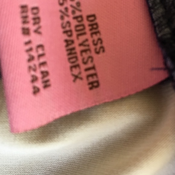 NWOT Tahari Dress. Excellent condition. NWOT - Picture 4 of 4